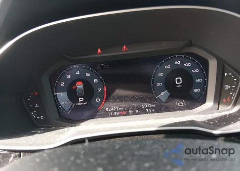 2020 Audi Q3 Premium Plus 45 Tfsi Quattro Tiptronic z USA, uszkodzony, nr VIN WA1BECF34L1046100